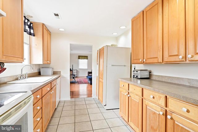 1150 LITTLE CREEK RD, Chester, MD 21619