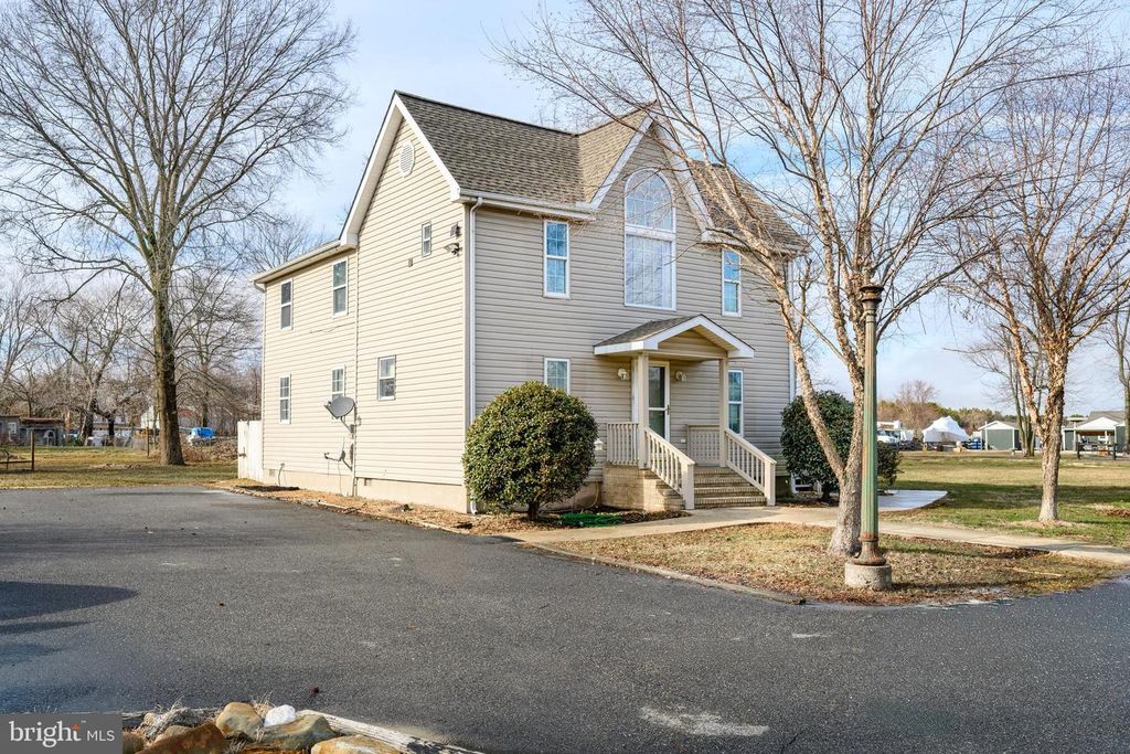 1150 LITTLE CREEK RD, Chester, MD 21619