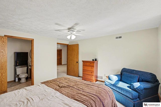 2620 SW 15th Street, Lincoln, NE 68522