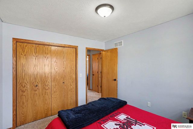 2620 SW 15th Street, Lincoln, NE 68522