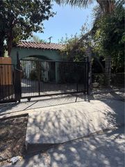 450 E 70th, Los Angeles, CA 90003