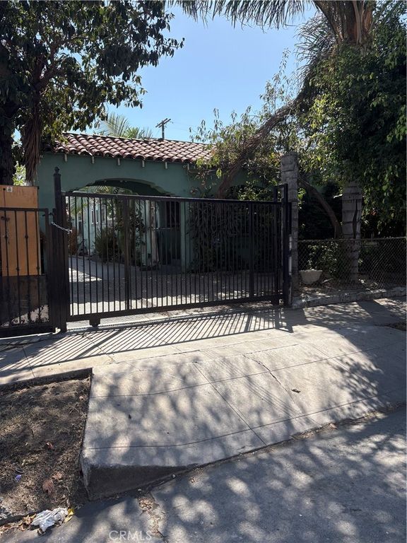 450 E 70th, Los Angeles, CA 90003 — exterior