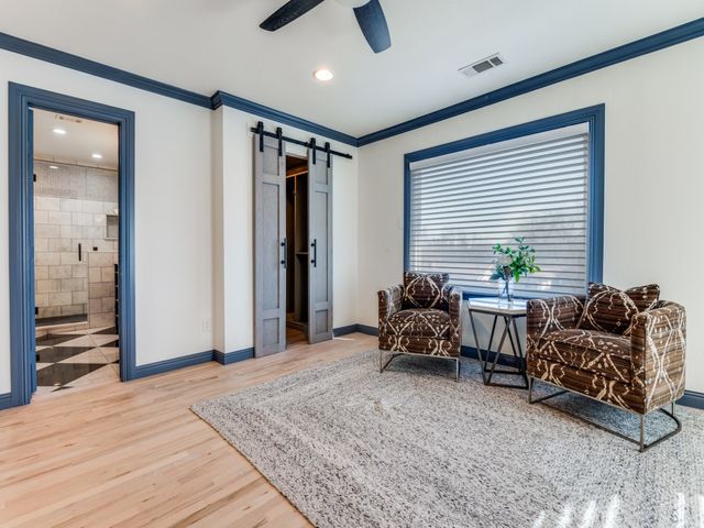 806 Knott Place, Dallas, TX 75208