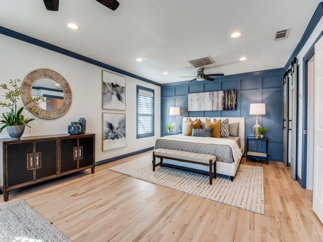 806 Knott Place, Dallas, TX 75208