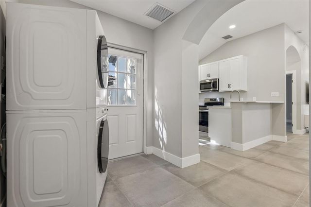 1354 INDIANA AVENUE, Winter Park, FL 32789