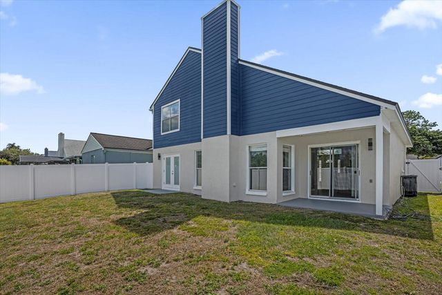 595 QUEENSBRIDGE DRIVE, Lake Mary, FL 32746