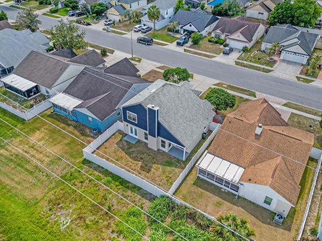 595 QUEENSBRIDGE DRIVE, Lake Mary, FL 32746