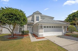 595 QUEENSBRIDGE DRIVE, Lake Mary, FL 32746