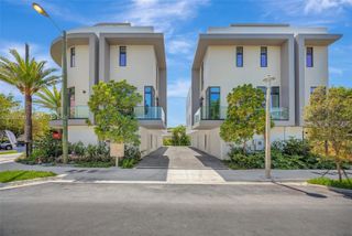 2692 SW 25th Avenue, Miami, FL 33133