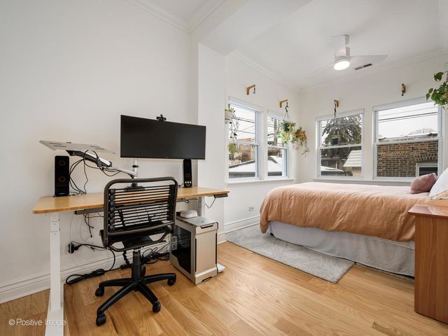 2537 N HAMLIN Avenue 1N, Chicago, IL 60647