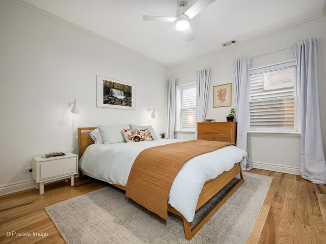 2537 N HAMLIN Avenue 1N, Chicago, IL 60647