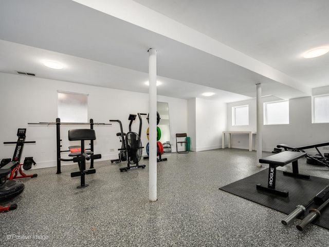 2537 N HAMLIN Avenue 1N, Chicago, IL 60647