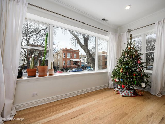 2537 N HAMLIN Avenue 1N, Chicago, IL 60647