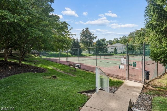 118 Brookside Ln, Mount Arlington Boro, NJ 07856
