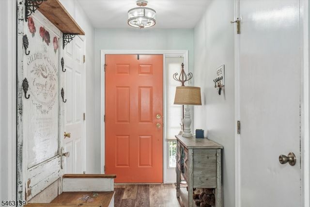 118 Brookside Ln, Mount Arlington Boro, NJ 07856
