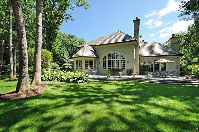 1970 Windridge Drive, Lake Forest, IL 60045
