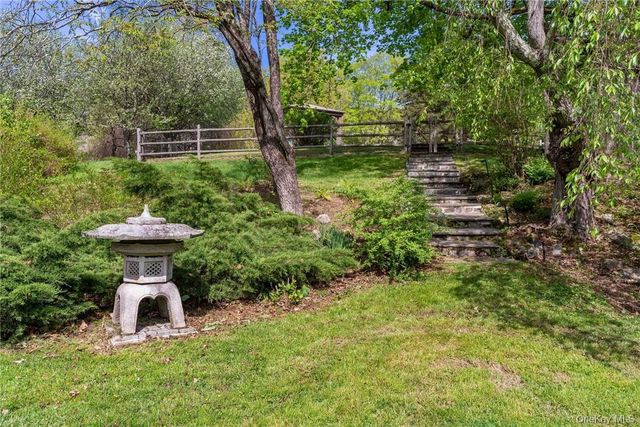 99 Moseman Avenue, Katonah, NY 10536