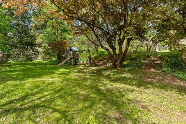 99 Moseman Avenue, Katonah, NY 10536