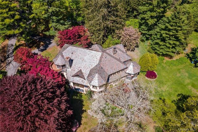 99 Moseman Avenue, Katonah, NY 10536
