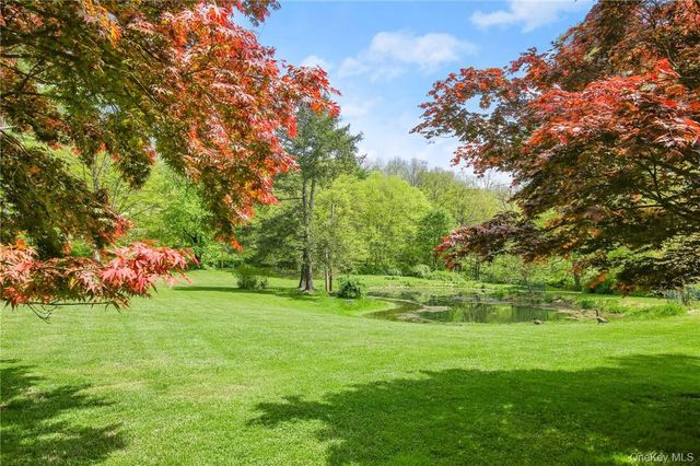 99 Moseman Avenue, Katonah, NY 10536