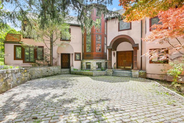 99 Moseman Avenue, Katonah, NY 10536