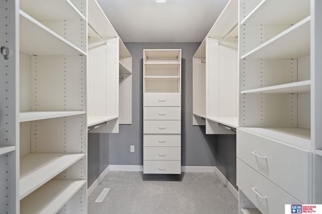 6030 Minter Lane, Lincoln, NE 68516