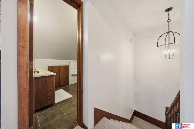 6030 Minter Lane, Lincoln, NE 68516