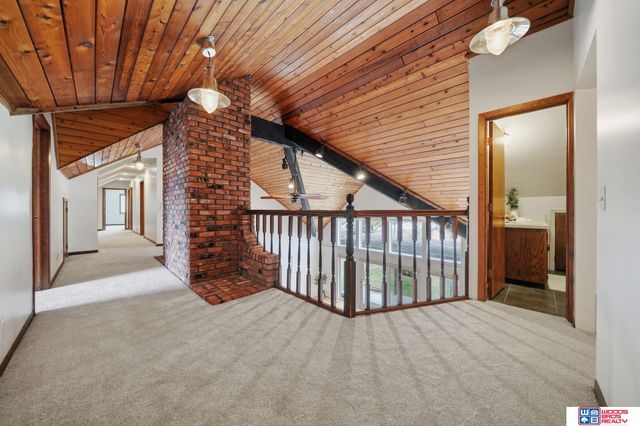 6030 Minter Lane, Lincoln, NE 68516