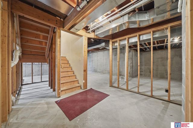 6030 Minter Lane, Lincoln, NE 68516