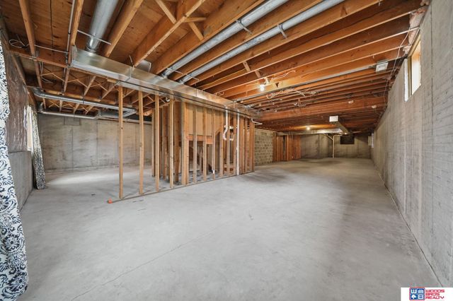 6030 Minter Lane, Lincoln, NE 68516