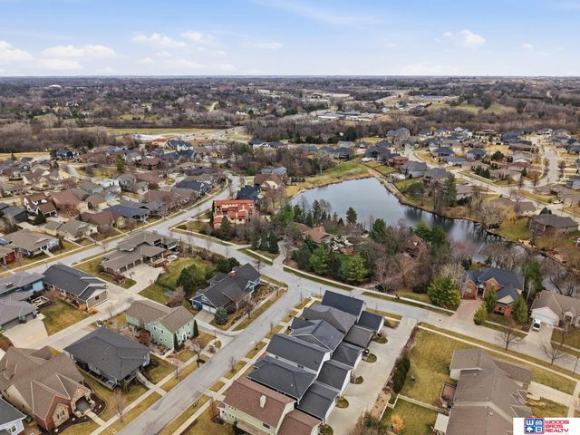 6030 Minter Lane, Lincoln, NE 68516