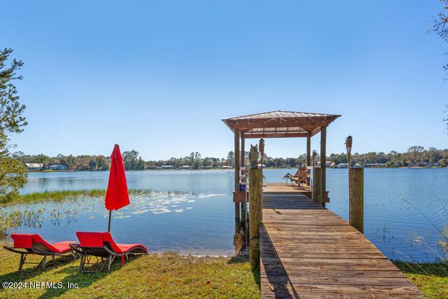 112 VIOLET Circle, Interlachen, FL 32148