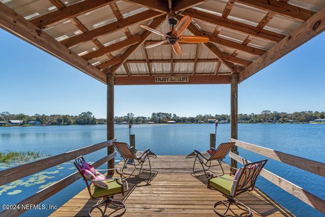 112 VIOLET Circle, Interlachen, FL 32148