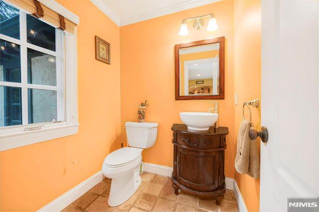 14 Weinmanns Boulevard, Wayne, NJ 07470