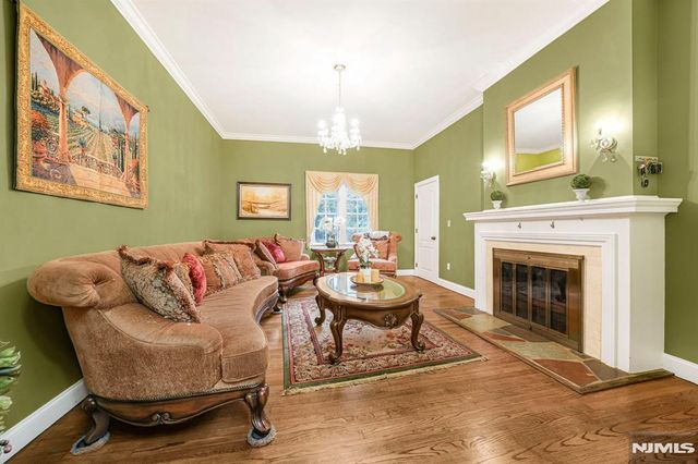 14 Weinmanns Boulevard, Wayne, NJ 07470