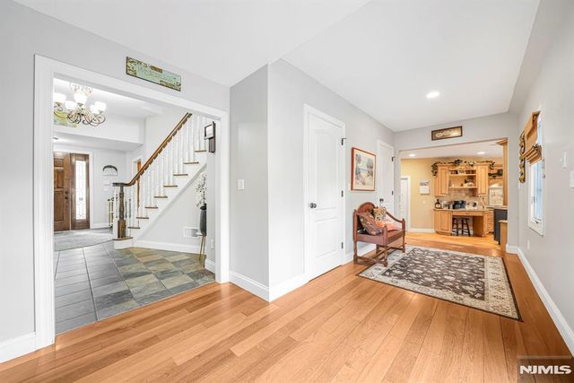 14 Weinmanns Boulevard, Wayne, NJ 07470