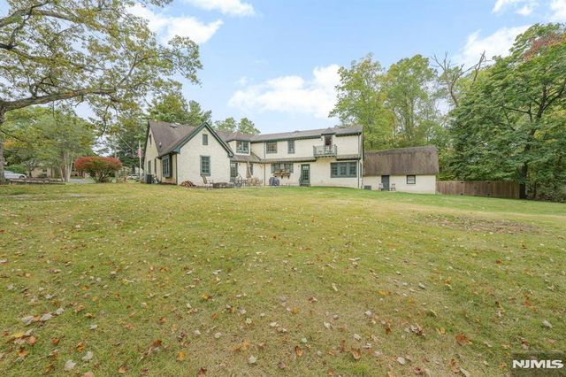 14 Weinmanns Boulevard, Wayne, NJ 07470