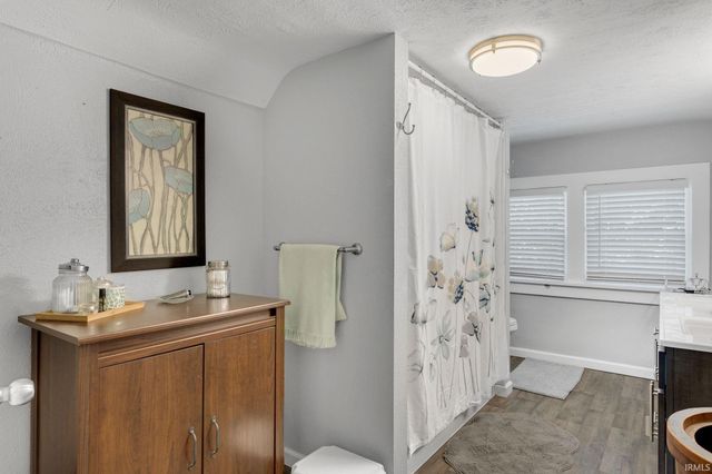 413 N Vine Street, Elkhart, IN 46514