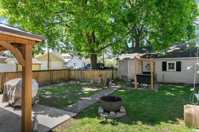413 N Vine Street, Elkhart, IN 46514
