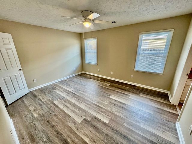 66 Ryan Loop, Phenix City, AL 36869