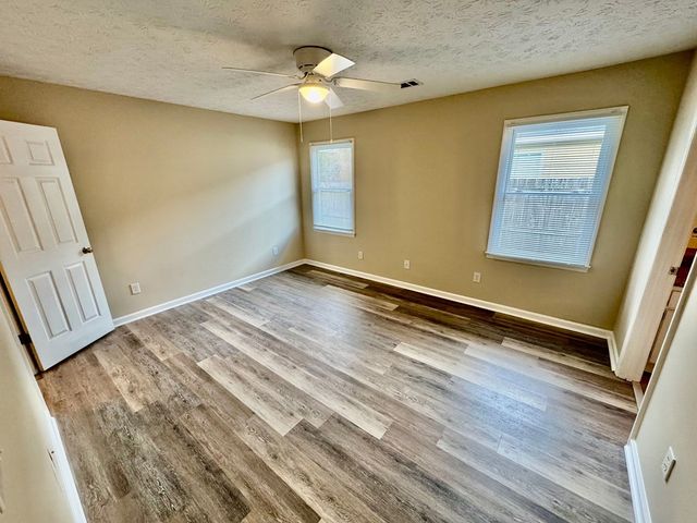 66 Ryan Loop, Phenix City, AL 36869