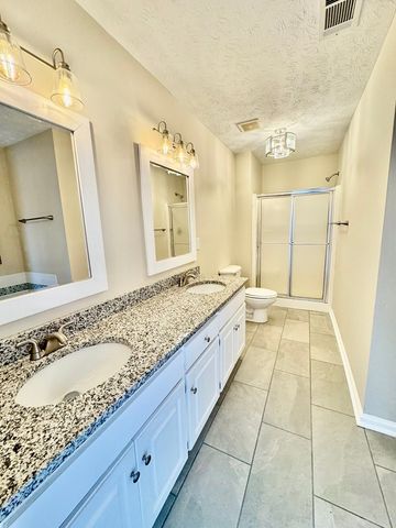 66 Ryan Loop, Phenix City, AL 36869