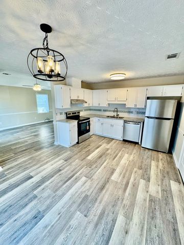 66 Ryan Loop, Phenix City, AL 36869