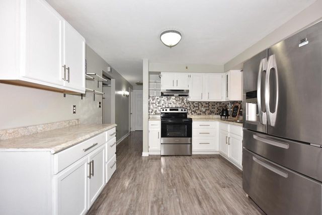 839 Park AVENUE, Oostburg, WI 53070