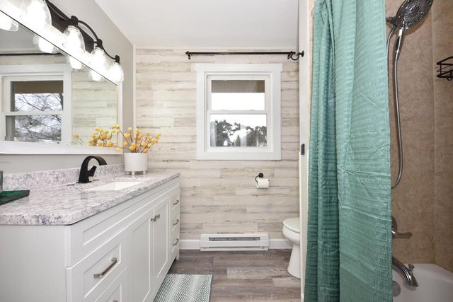 839 Park AVENUE, Oostburg, WI 53070