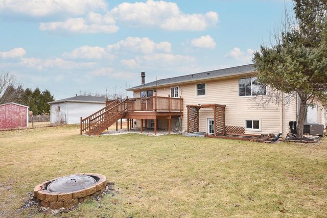 839 Park AVENUE, Oostburg, WI 53070