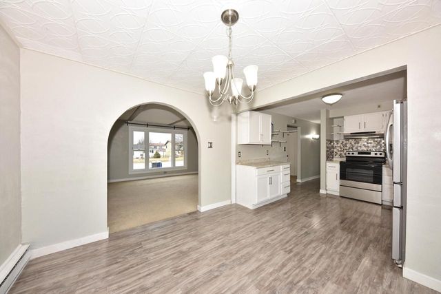 839 Park AVENUE, Oostburg, WI 53070