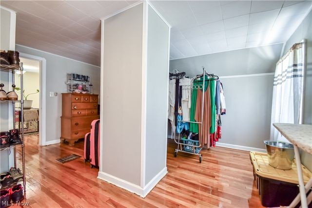 864 Medford Road, Cleveland Heights, OH 44121