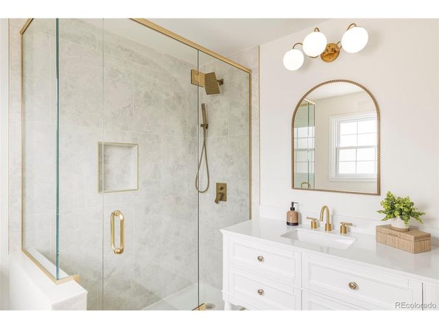 3931 S Hillcrest Dr, Denver, CO 80237