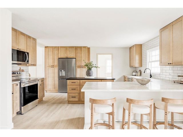 3931 S Hillcrest Dr, Denver, CO 80237